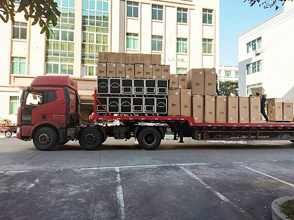 云南省武定縣采購了爵士龍民用音響351套民用視頻拉桿音響設備